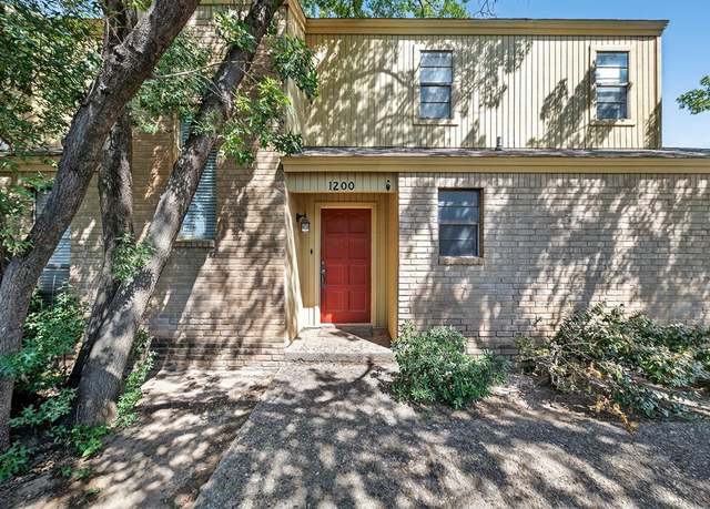 Property at 1200 W Scharbauer Dr, Midland, TX 79705, 3 beds, 2.5 baths