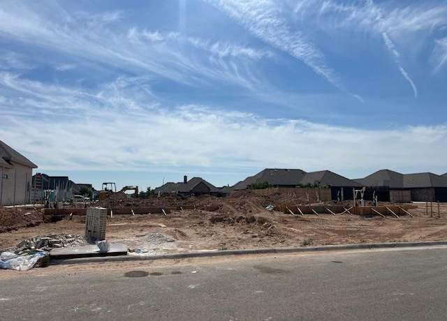Property at 6405 Pearwood Dr, Midland, TX 79707, 4 beds, 4.5 baths