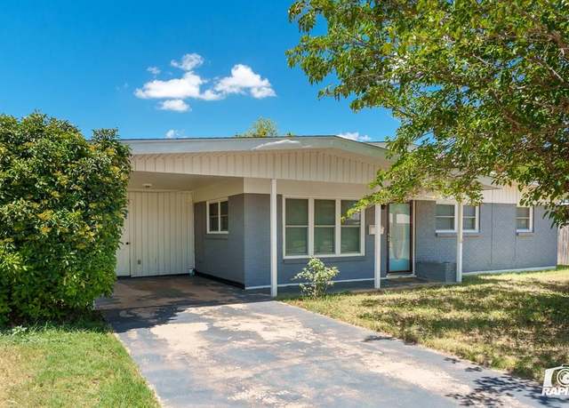 Property at 1905 Morrison Dr, Big Spring, TX 79720, 3 beds, 1.5 baths