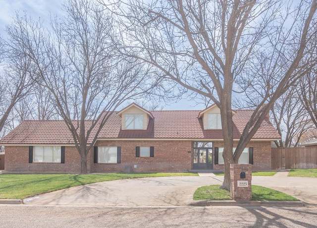 Property at 2223 S 2nd Pl, Lamesa, TX 79331, 3 beds, 2.5 baths