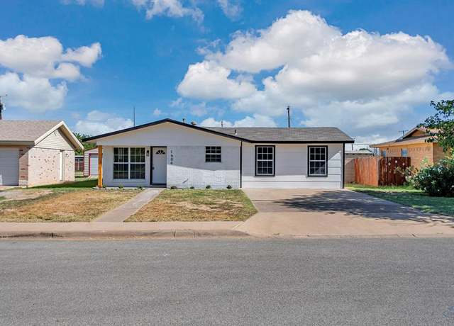 Property at 1604 Magnolia, Midland, TX 79705, 3 beds, 2 baths