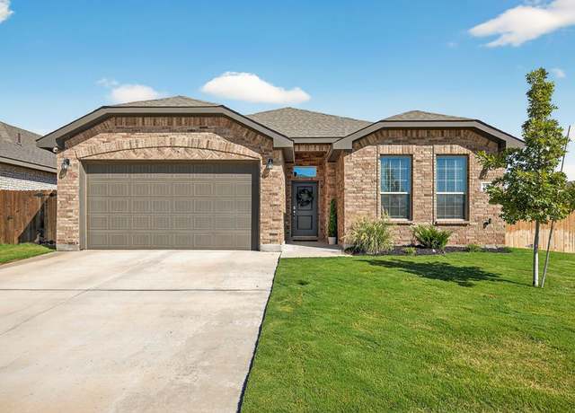 Property at 2200 Beaufort Dr, Midland, TX 79707, 4 beds, 2 baths