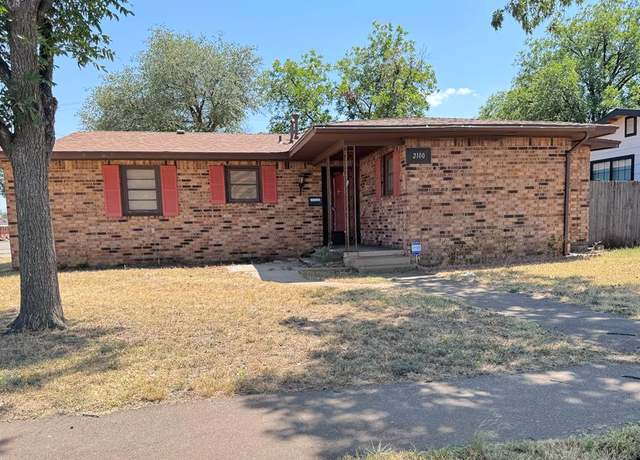 Property at 2100 42nd St, Snyder, TX 79549, 3 beds, 2 baths