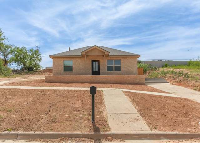 Property at 1202 Main St, Big Spring, TX 79720, 2 beds, 1 bath