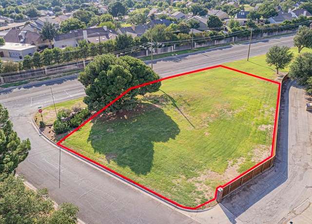 Property at 700 Meadowpark Dr, Midland, TX 79705
