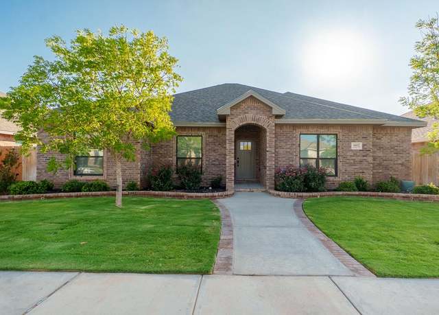 Property at 4402 Heritage Oaks, Midland, TX 79707, 4 beds, 2 baths