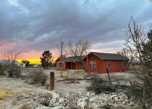 Property at 117 E 48th St, Fort Stockton, TX 79735, 4 beds, 2 baths