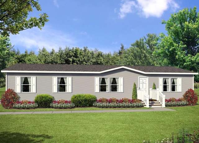 Property at 2323 Mist Ave, Stanton, TX 79782, 4 beds, 2 baths