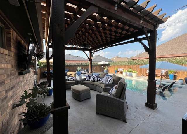 Property at 5306 Hilltop Dr, Midland, TX 79707, 3 beds, 2.5 baths