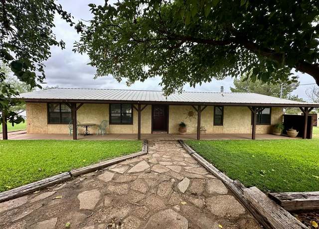 Property at 1100 Lcr 248, Colorado City, TX 79512, 3 beds, 2.5 baths