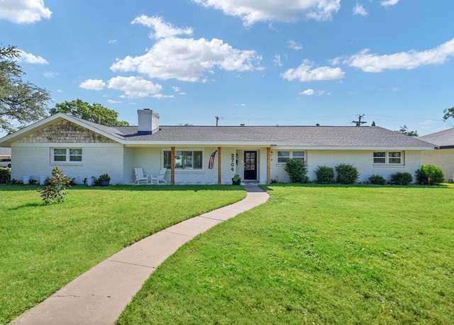 Property at 2704 N L St, Midland, TX 79705, 4 beds, 2 baths