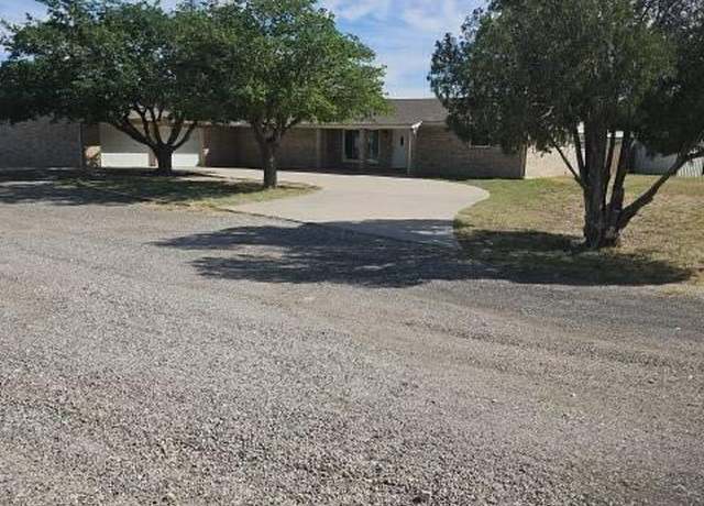 Property at 1204 Boykin Rd, Big Spring, TX 79720, 4 beds, 3 baths
