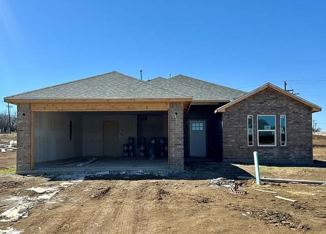 Property at 900 Bella Bvd, Coleman, TX 76834, 3 beds, 2 baths