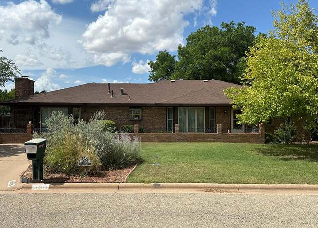 Property at 3309 48th St, Snyder, TX 79549, 3 beds, 2 baths