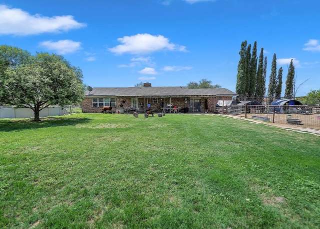 Property at 7605 N Service Rd, Big Spring, TX 79720, 3 beds, 2 baths