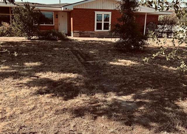 Property at 126 Coliseum Dr, Snyder, TX 79549