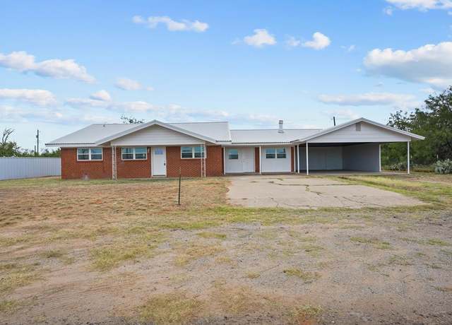 Property at 2507 Green Dr, Big Spring, TX 79720, 3 beds, 2 baths