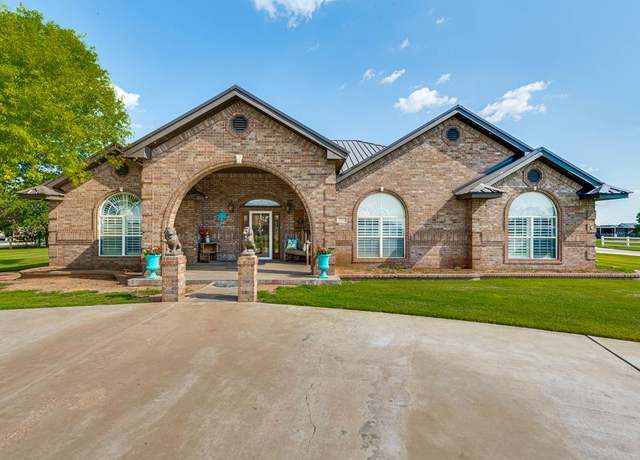 Property at 1312 E County Rd 128, Midland, TX 79706, 4 beds, 3.5 baths