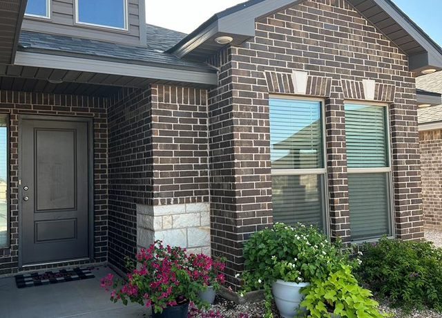 Property at 6106 Purtis Creek Dr, Midland, TX 79705, 3 beds, 2 baths