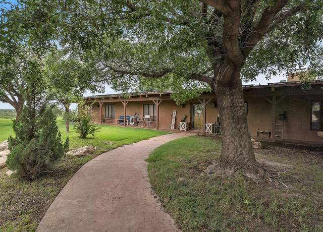 Property at 1702 Driver Rd, Big Spring, TX 79720, 3 beds, 2.5 baths