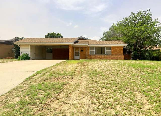 Property at 1722 Yale Ave, Big Spring, TX 79720, 3 beds, 2 baths