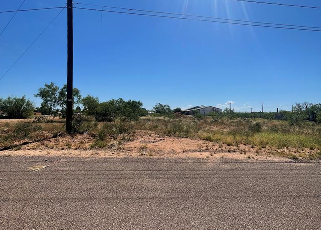Property at 140 Dallas St, Colorado City, TX 79512