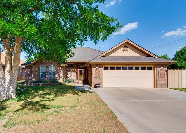 Property at 1002 Godfrey St, Midland, TX 79703, 3 beds, 2.5 baths