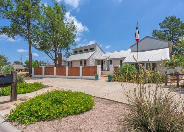 Property at 1422 Lanham St, Midland, TX 79701, 4 beds, 2.5 baths