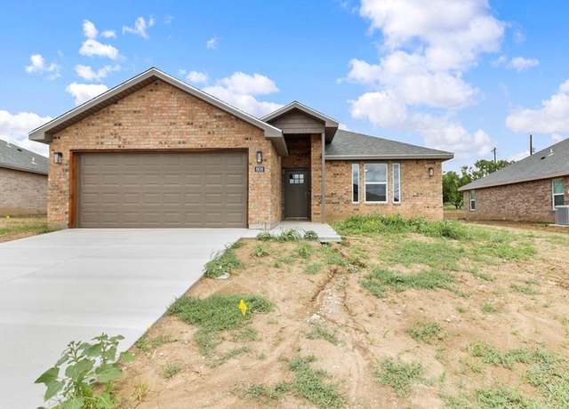 Property at 808 Bella Bvd St, Coleman, TX 76834, 4 beds, 2 baths