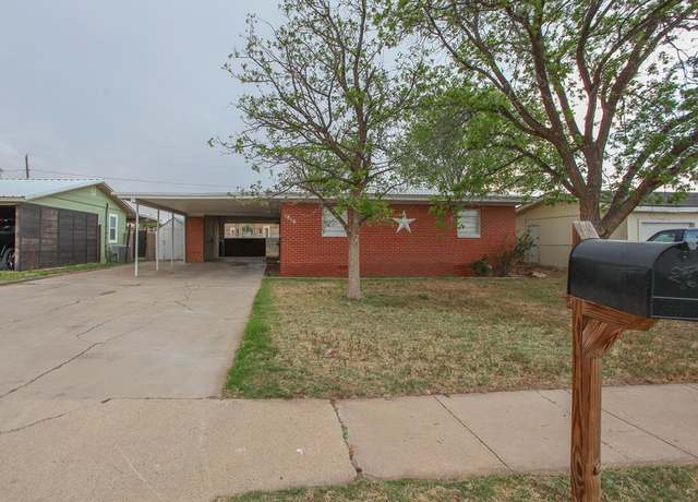 Property at 1810 Benton St, Big Spring, TX 79720, 3 beds, 1.5 baths