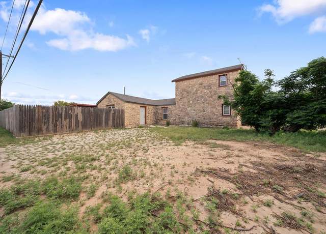 Property at 1101 Barnes Ave, Big Spring, TX 79720, 5 beds, 3 baths