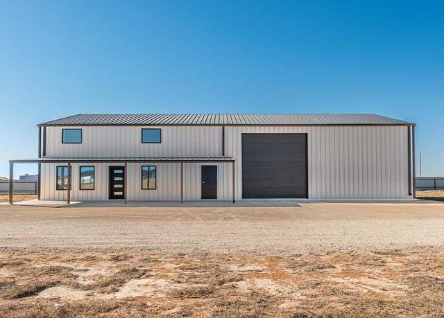 Property at 316 Private Rd 201-m, Seminole, TX 79360, 3 beds, 2.5 baths