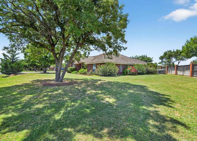 Property at 6907 Sunrise Ct, Midland, TX 79707, 4 beds, 3 baths