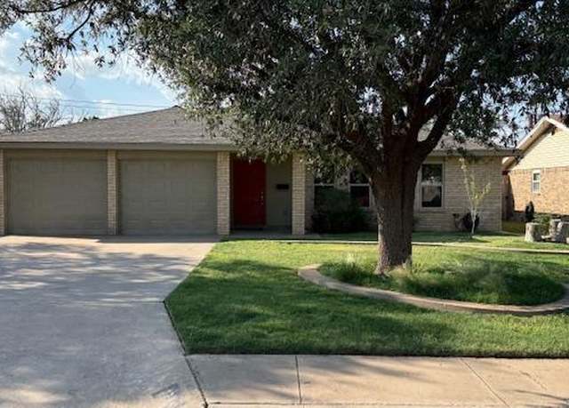 Property at 3704 W Michigan Ave, Midland, TX 79703, 3 beds, 2 baths
