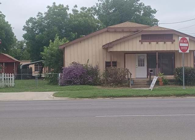 Property at 315 Hubbard St, Mineral Wells, TX 76067, 1 bed, 1 bath