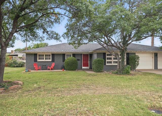 Property at 2607 N N St, Midland, TX 79705, 3 beds, 2 baths
