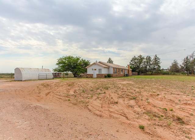Property at 2110 Neill Rd, Big Spring, TX 79720, 4 beds, 2 baths