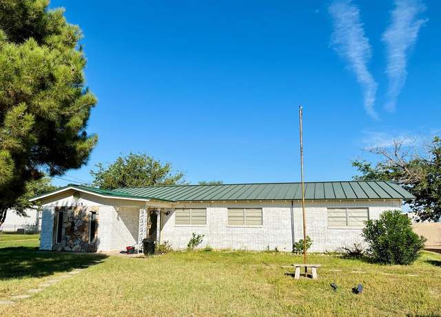 Property at 115 S Moss Lake Rd, Big Spring, TX 79720, 4 beds, 2 baths