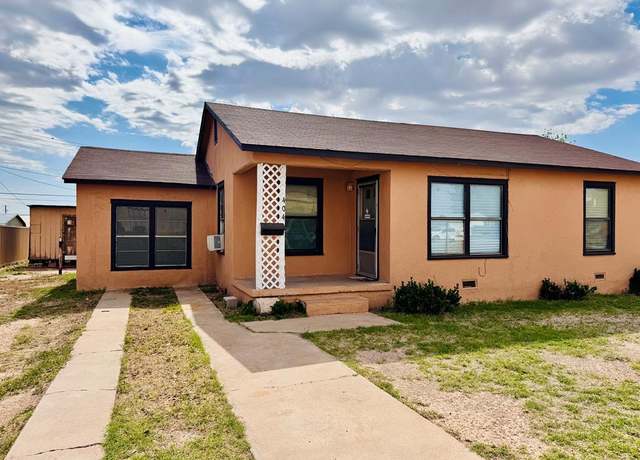 Property at 404 N Gillis St, Fort Stockton, TX 79735, 3 beds, 1 bath