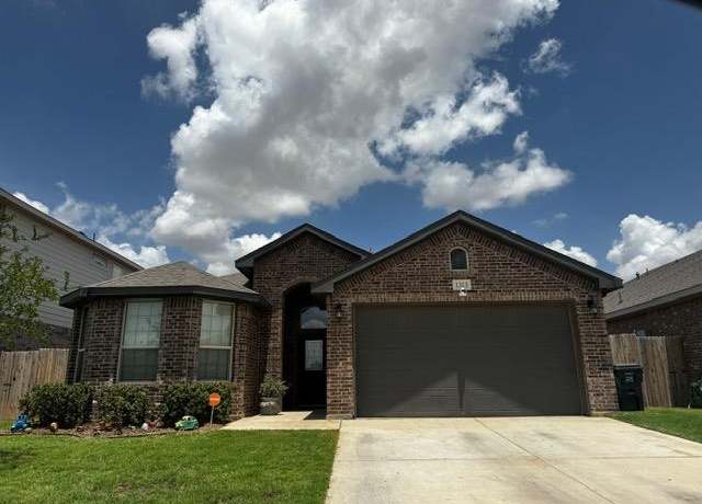 Property at 1313 Santa Clara, Midland, TX 79705, 4 beds, 2 baths