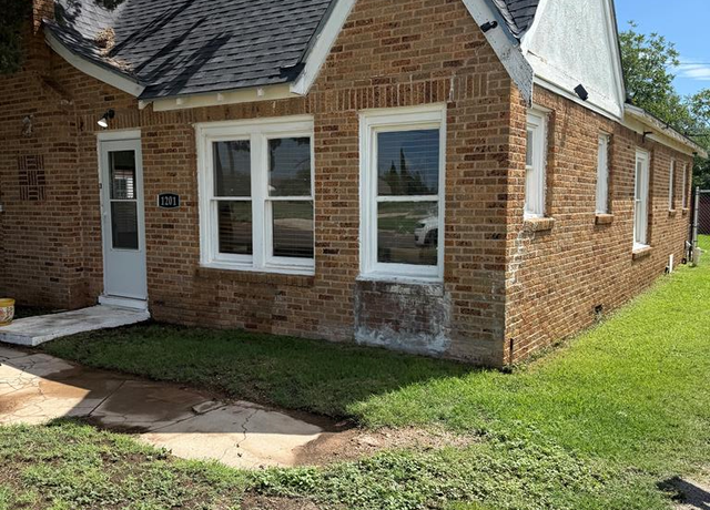 Property at 1201 Settles, Big Spring, TX 79720, 3 beds, 2 baths