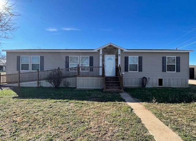 Property at 3885 Gary Brewer Rd, Snyder, TX 79549, 4 beds, 2 baths