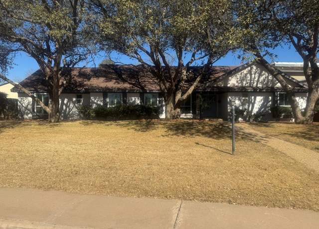 Property at 8 Ridgmar, Midland, TX 79707, 4 beds, 3.5 baths