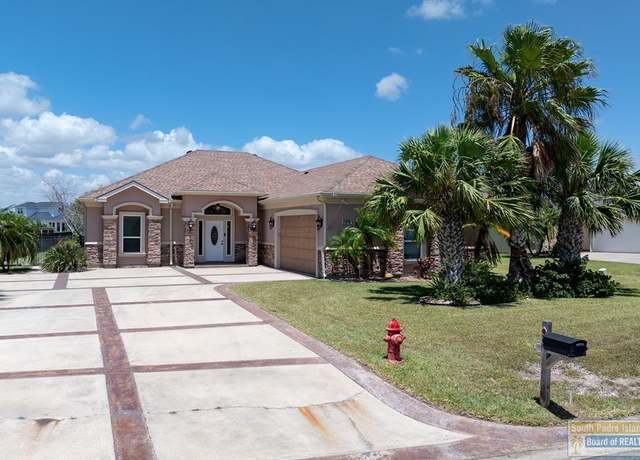 Property at 106 Golf House Rd, Laguna Vista, TX 78578, 3 beds, 2.5 baths