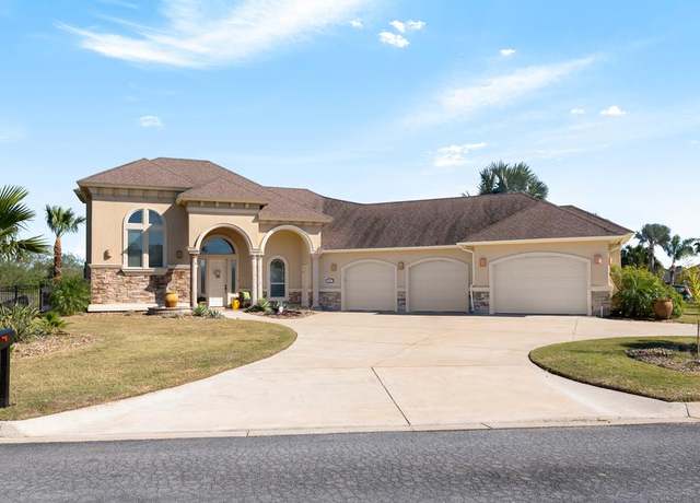 Property at 59 Golf House Rd, Laguna Vista, TX 78578, 3 beds, 3 baths