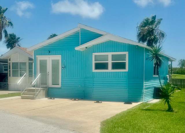 Property at 440 Cockle Dr, Port Isabel, TX 78578, 1 bed, 2 baths