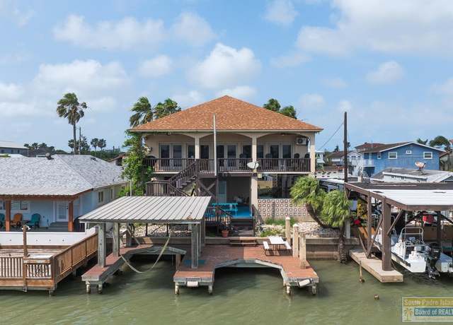 Property at 813 Tarpon Ave, Port Isabel, TX 78578, 3 beds, 3 baths