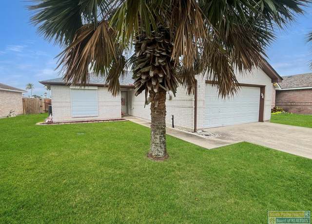 Property at 19 Lakewood Dr, Laguna Vista, TX 78578, 4 beds, 2 baths