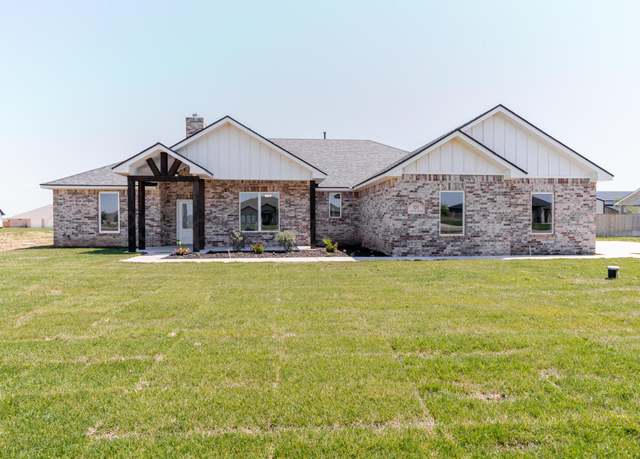 Property at 9283 Wind Flower Ln, Amarillo, TX 79119, 4 beds, 2.5 baths