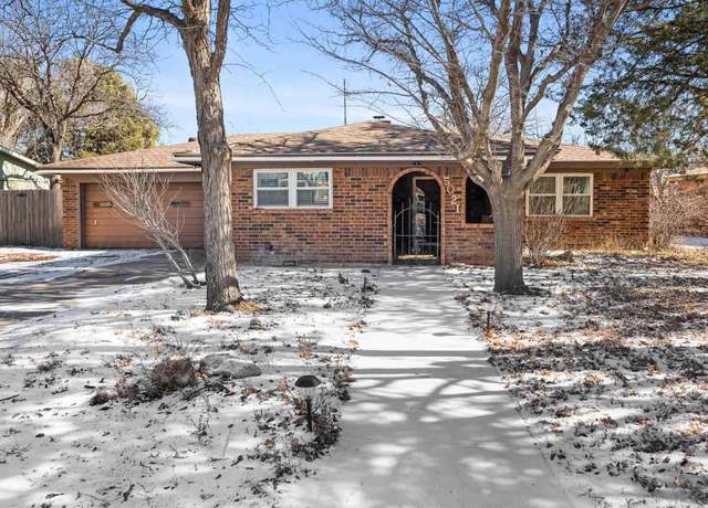 Property at 5021 John Dr, Amarillo, TX 79110, 3 beds, 2 baths